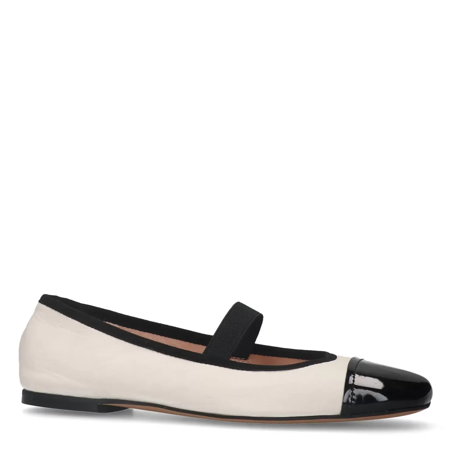 Shop Ballerina Flats With Details - Off White Women Moccasins