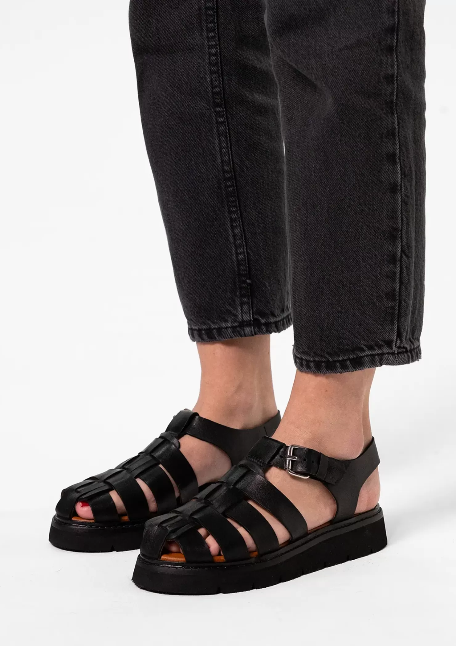 Best Chunky Leather Sandals - Black Women Sandals