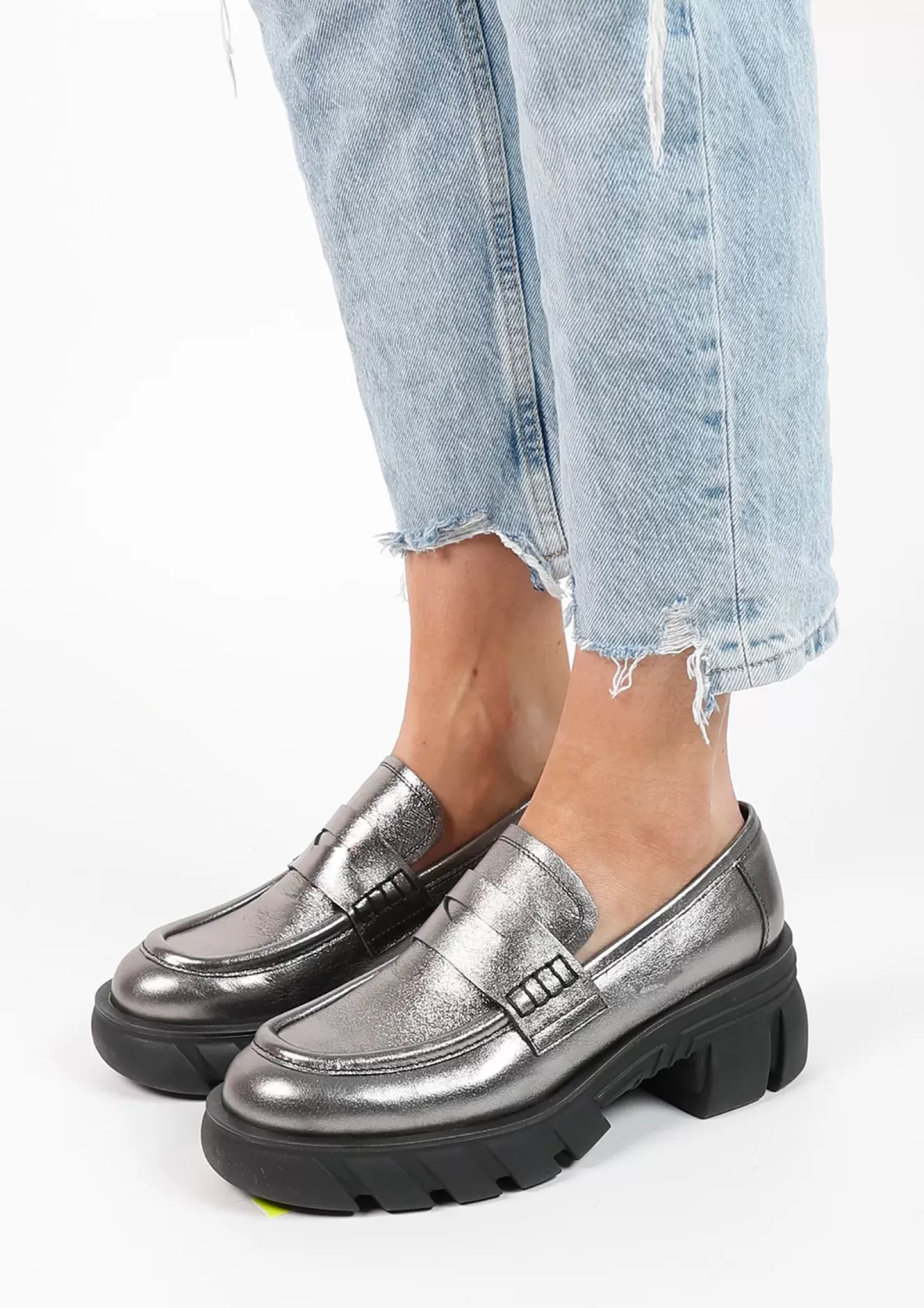 Fashion Chunky Metallic Loafers - Silver Women Moccasins