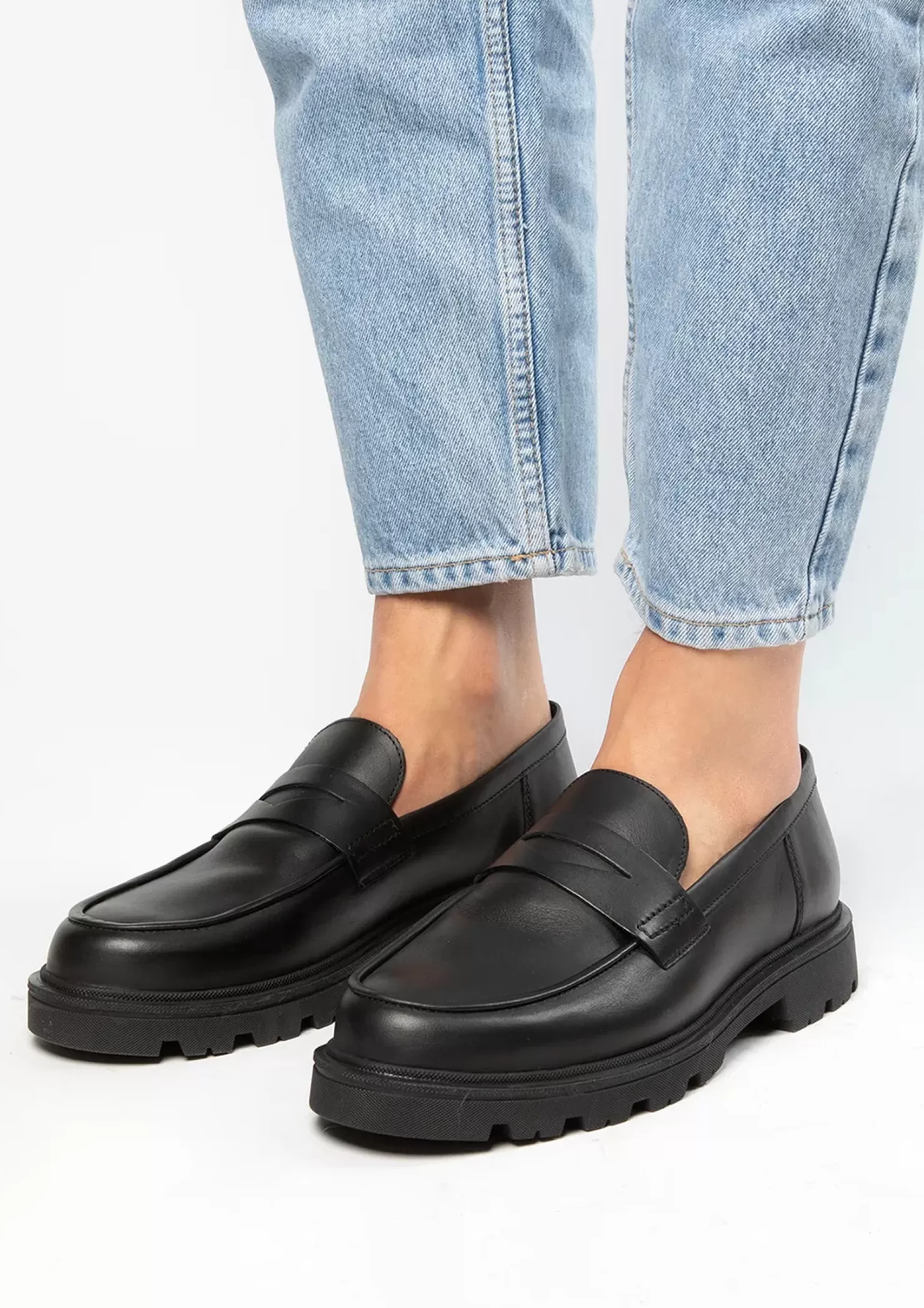 New Leather Loafers With Chunky Sole - Black Men Moccasins