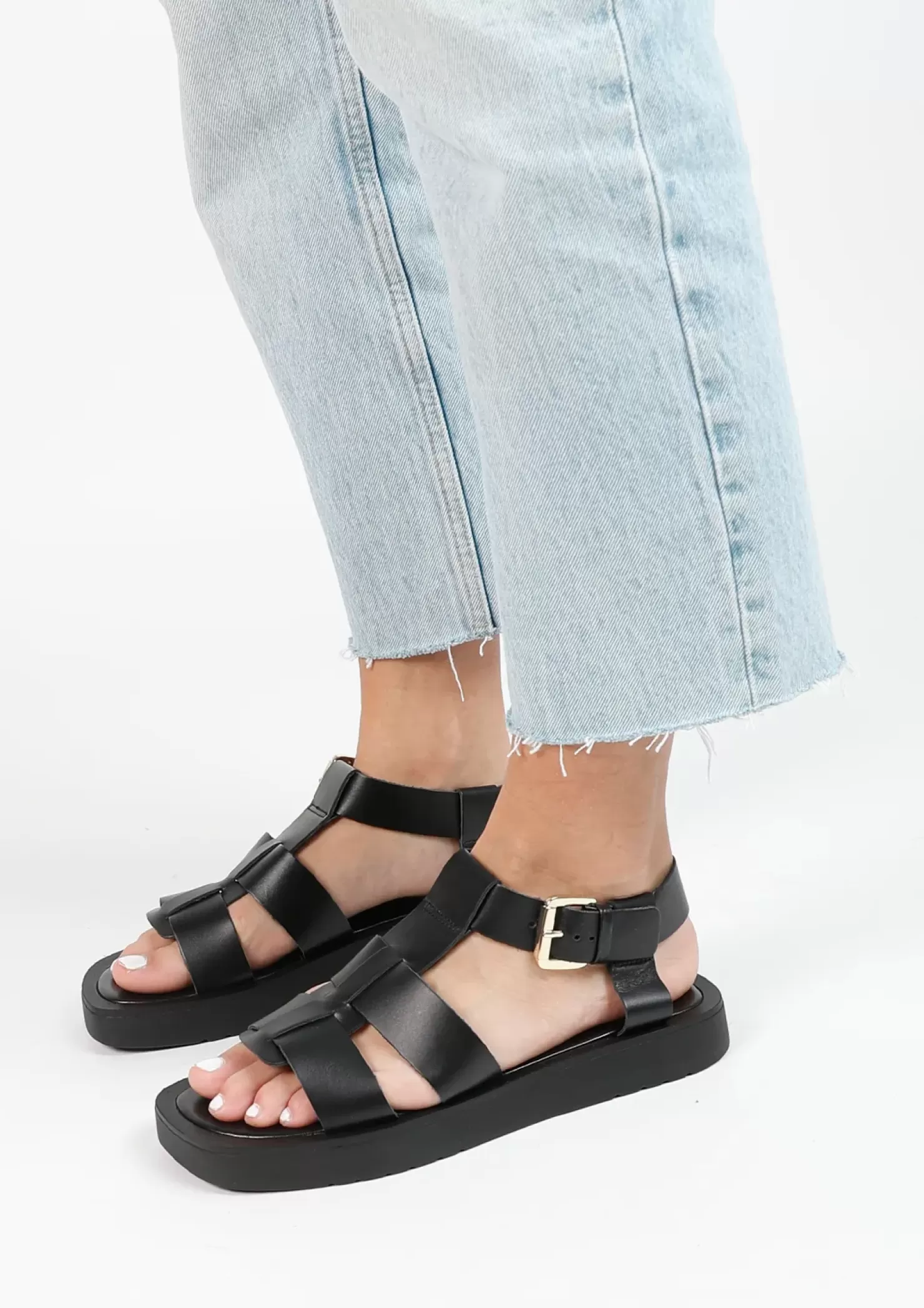 Outlet Leather Sandals With Buckle - Black Women Sandals