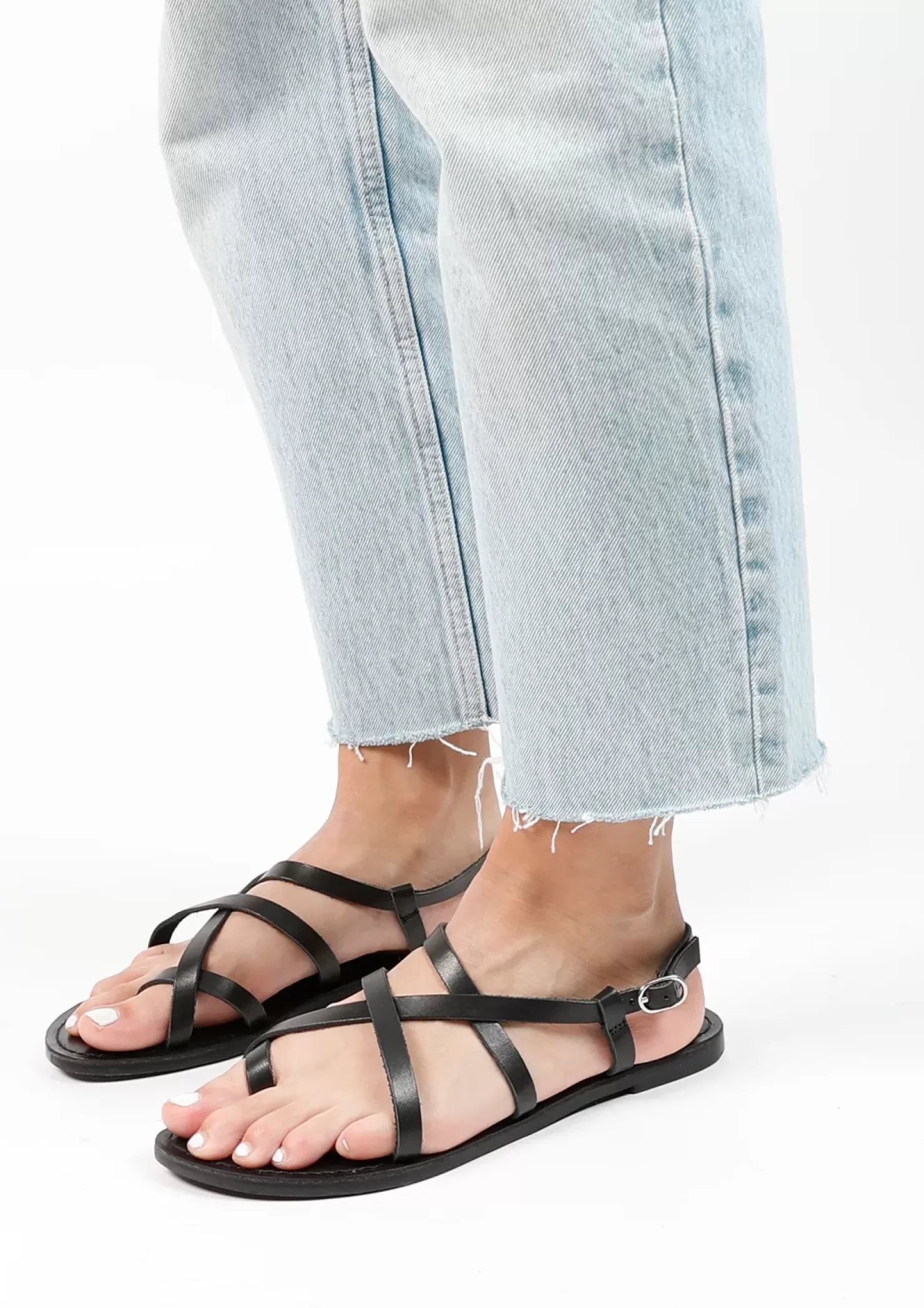 Hot Leather Sandals With Crossed Straps - Black Women Sandals