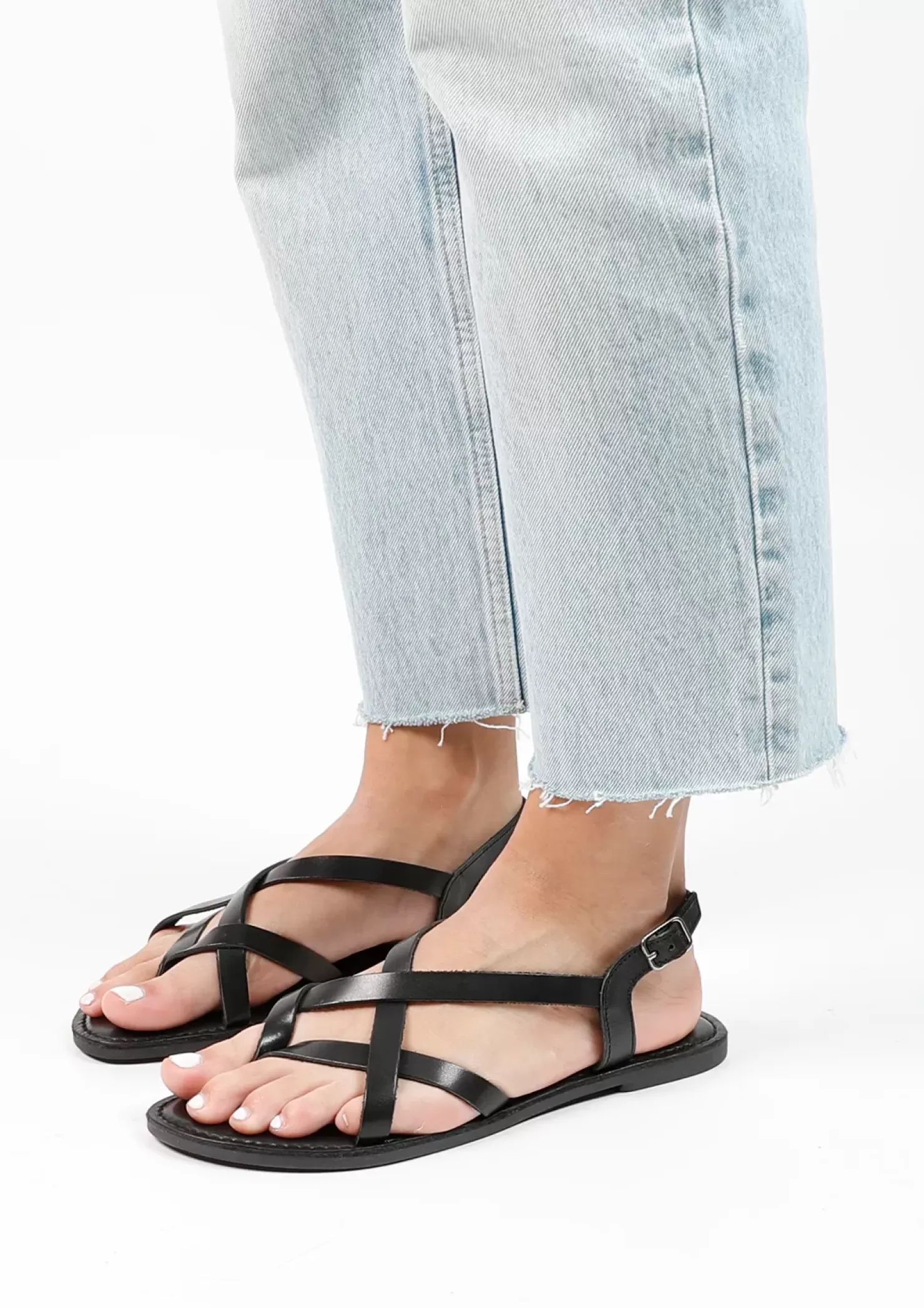 Online Leather Sandals With Crossed Straps - Black Women Sandals