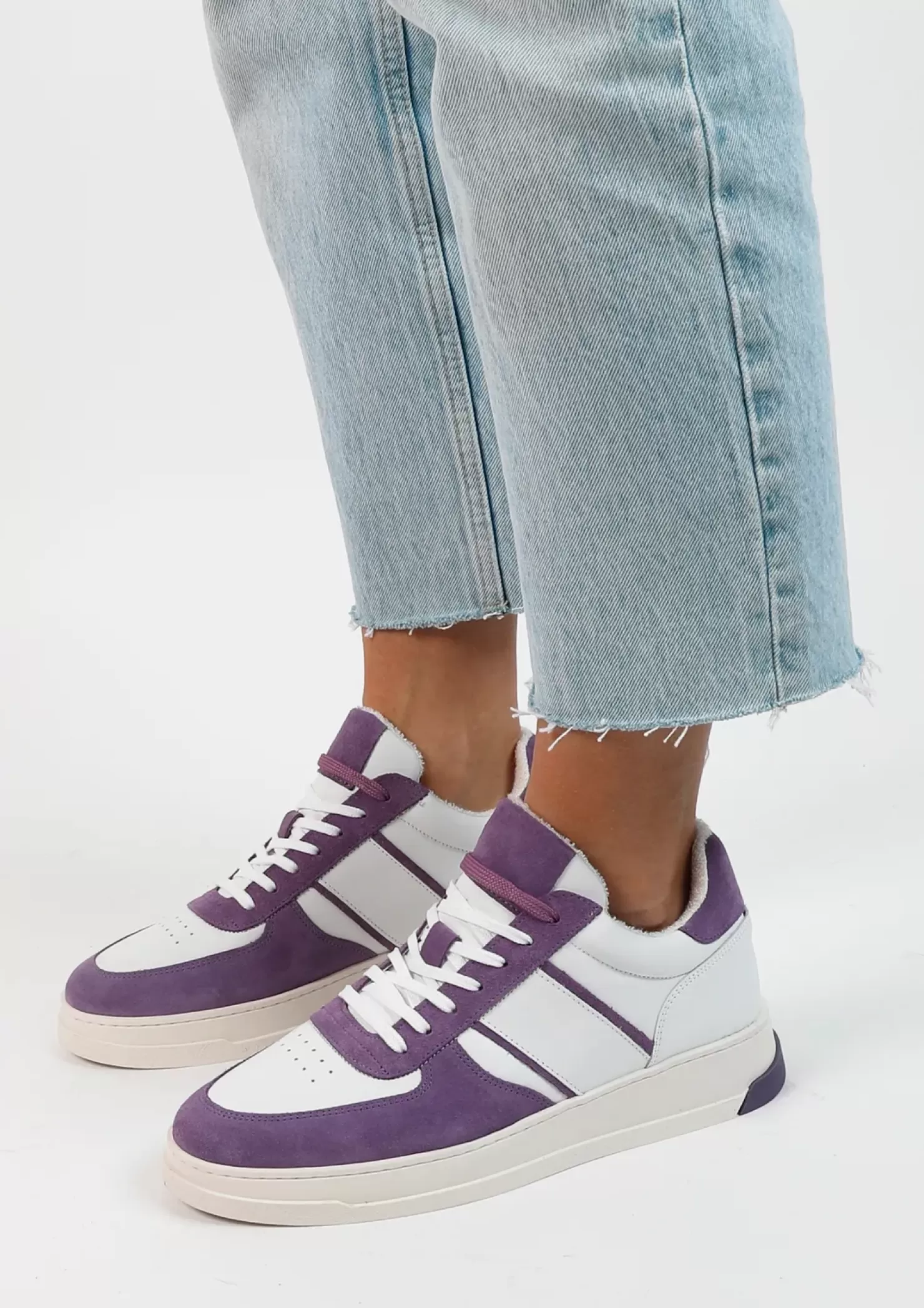 Hot Leather Sneakers With Details - White Women Sneakers