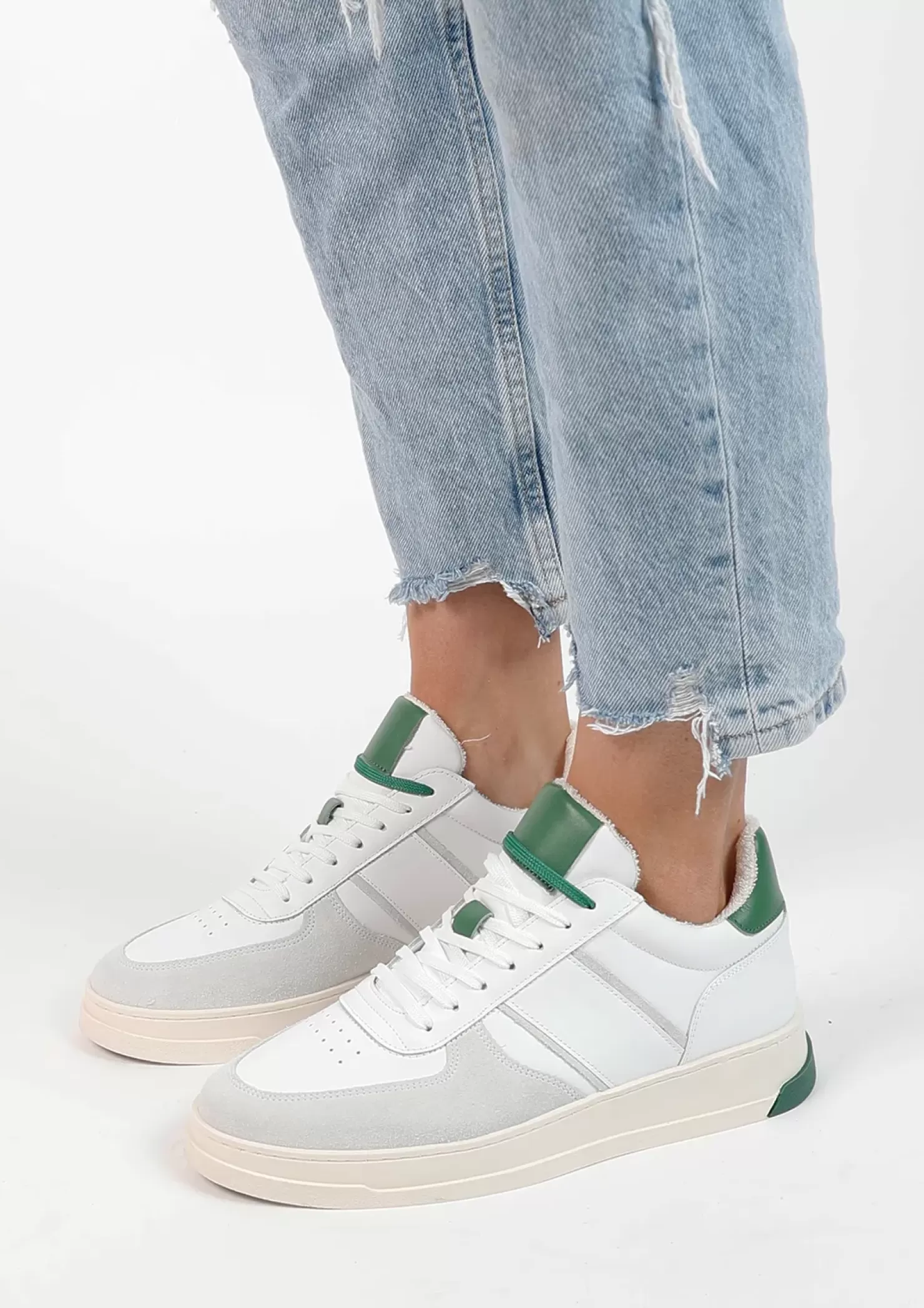 Fashion Leather Sneakers With Details - White Women Sneakers