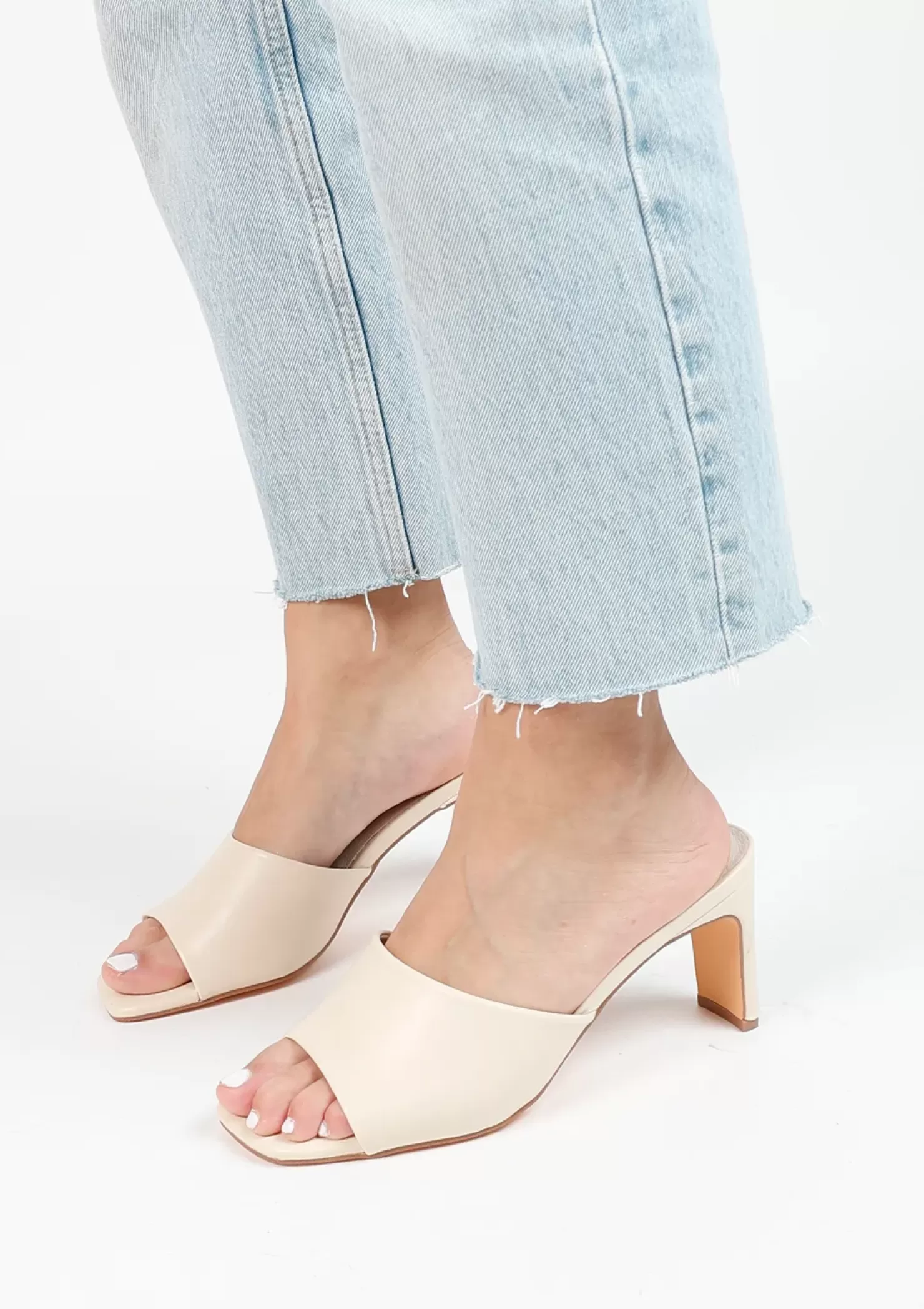 Cheap Mules - Off White Women Sandals