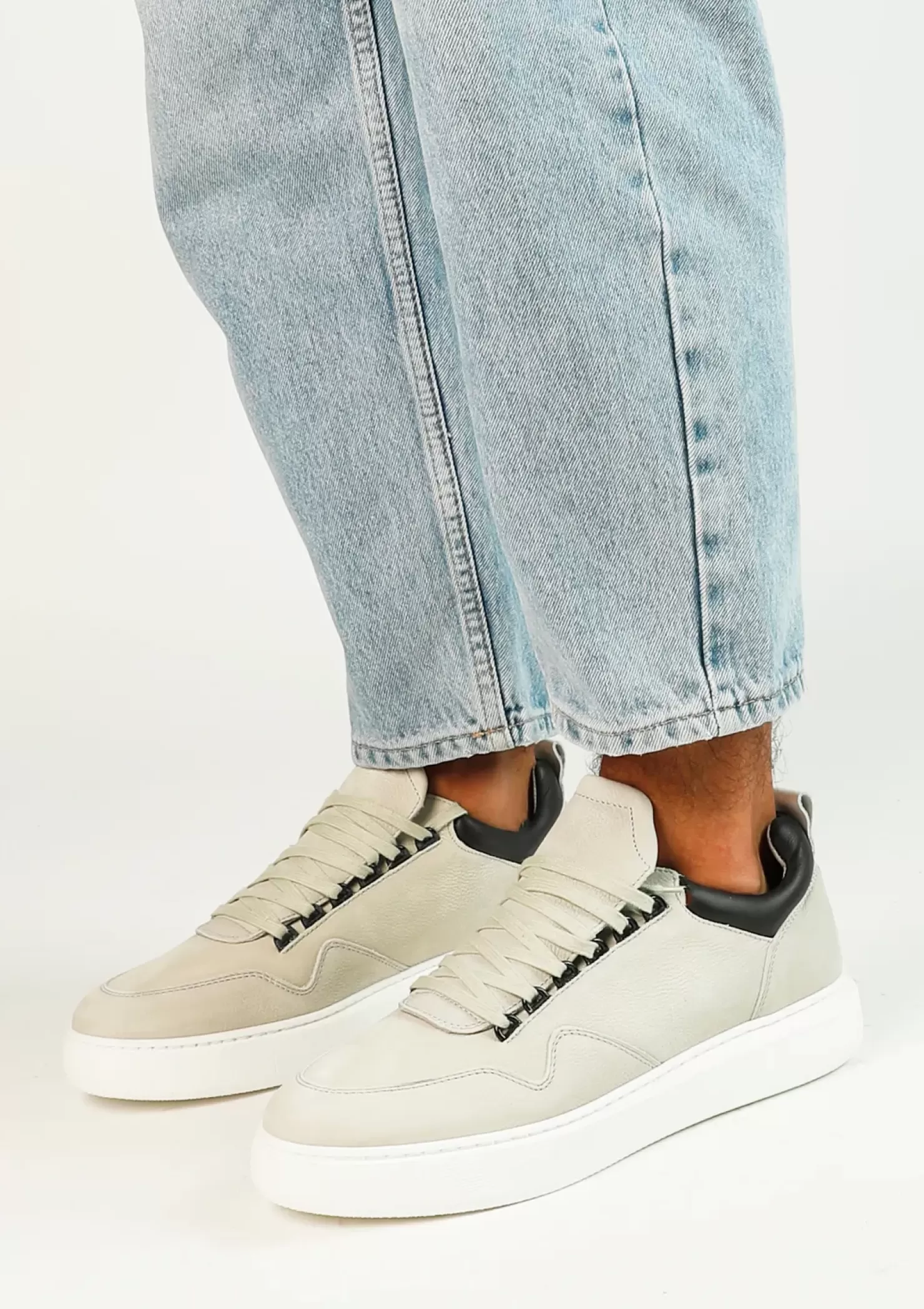 Hot Nubuck Sneakers - Gray Men Sneakers