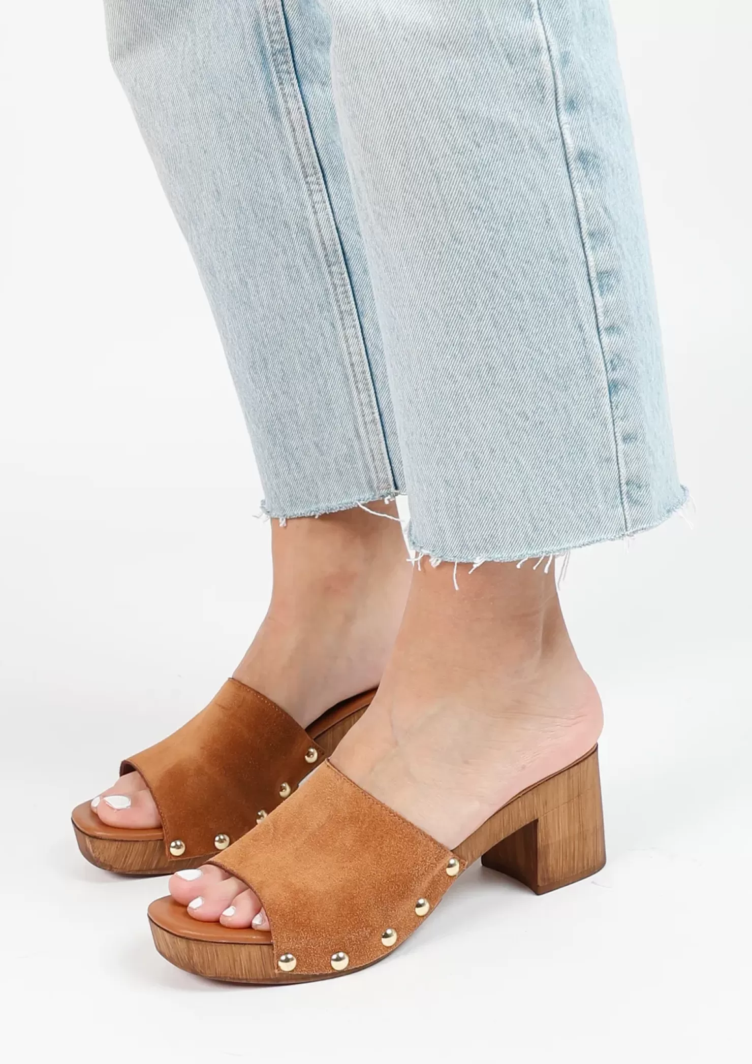 Outlet Suede Mules With Wooden Heel - Brown Women Sandals